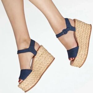 Dolce Vita Dane Indigo Platform Espadrille Sandals